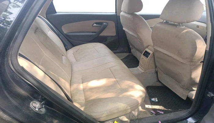 2013 Volkswagen Vento TRENDLINE 1.6, Petrol, Manual, 77,562 km, interior