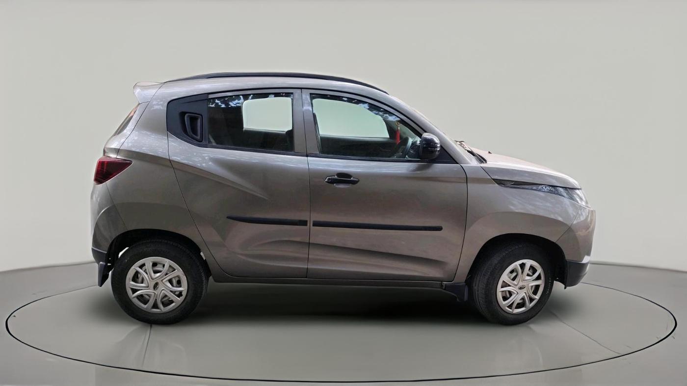 2016 Mahindra Kuv100 K2 6 STR, Petrol, Manual, 11,985 km, exterior