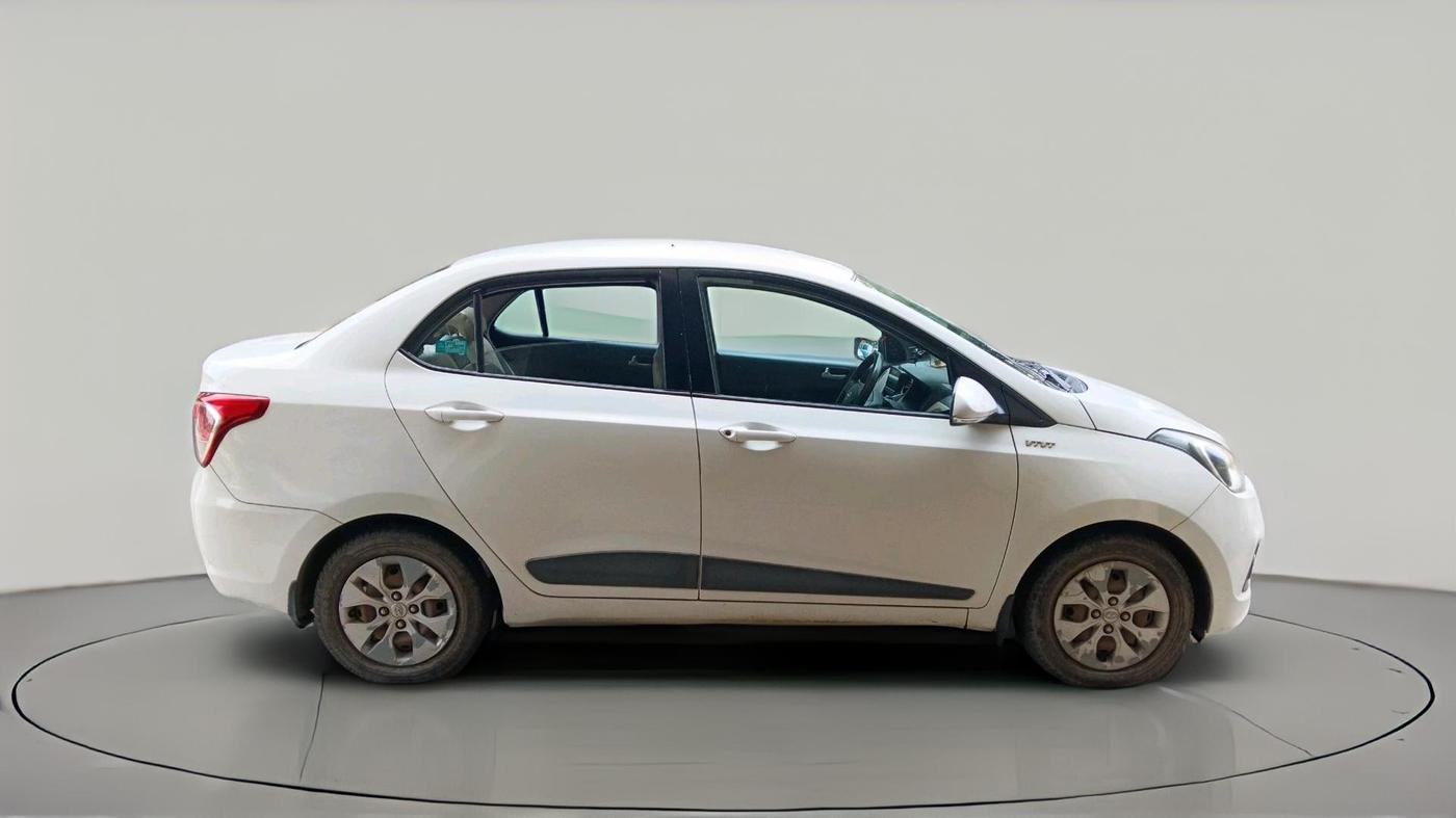 2015 Hyundai Xcent S 1.2, Petrol, Manual, 1,06,093 km, exterior