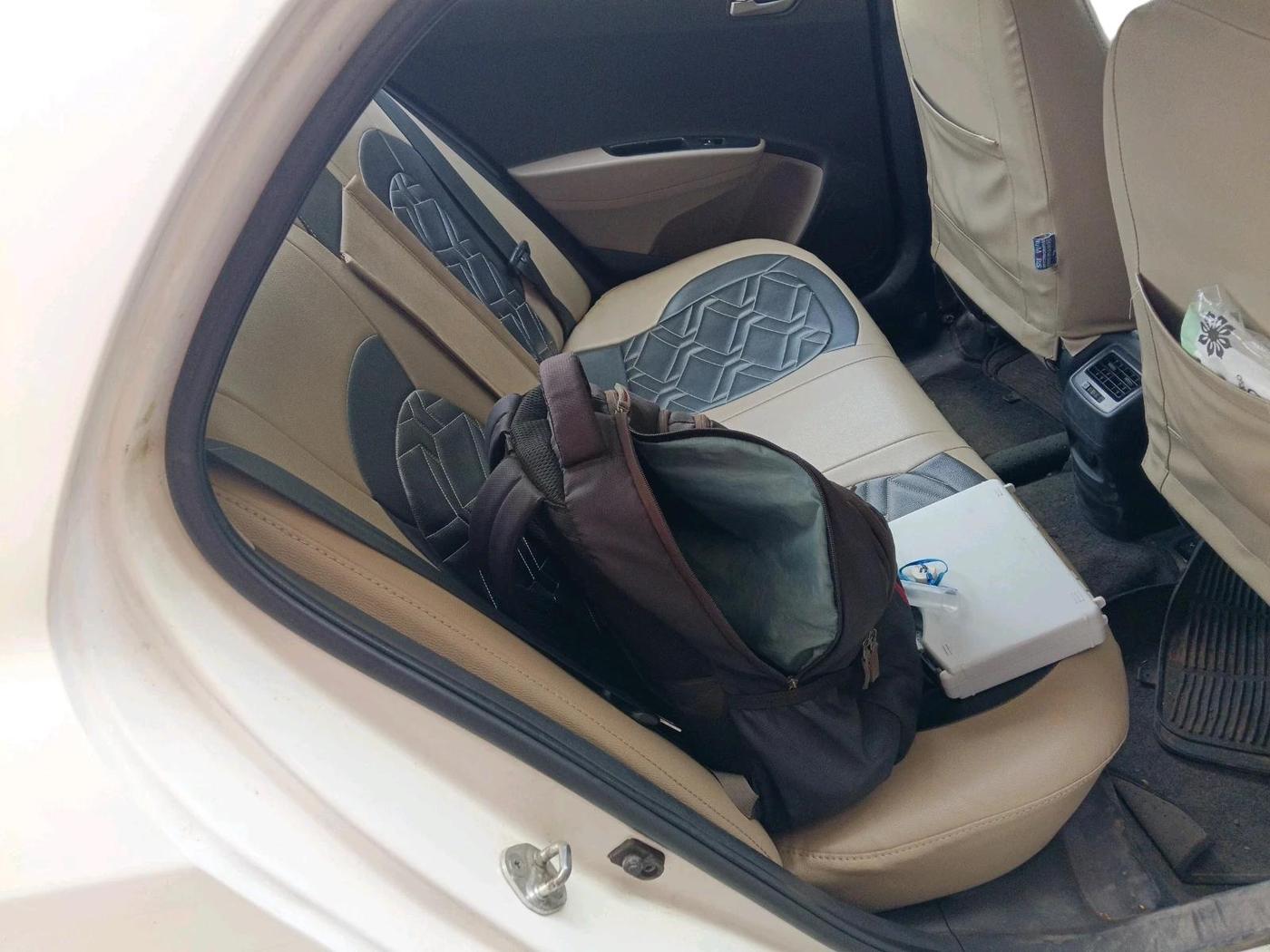 2015 Hyundai Xcent S 1.2, Petrol, Manual, 1,06,093 km, interior