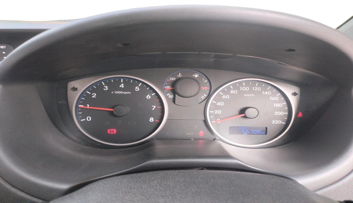 2013 Hyundai i20 MAGNA 1.2, Petrol, Manual, 56,706 km, interior