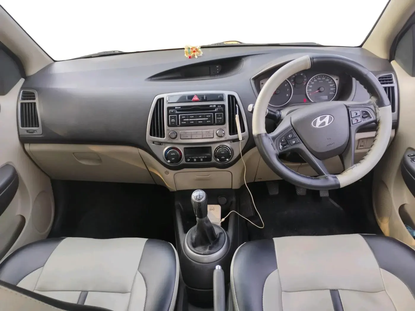 2012 Hyundai i20 SPORTZ 1.2, Petrol, Manual, 79,322 km, interior
