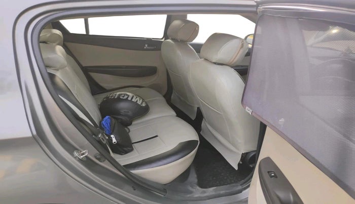 2012 Hyundai i20 SPORTZ 1.2, Petrol, Manual, 79,322 km, interior