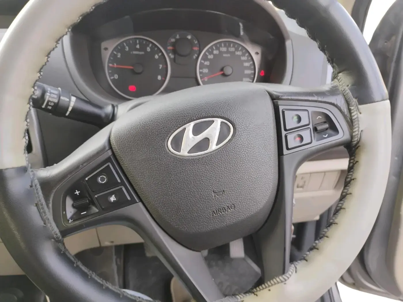 2012 Hyundai i20 SPORTZ 1.2, Petrol, Manual, 79,322 km, interior