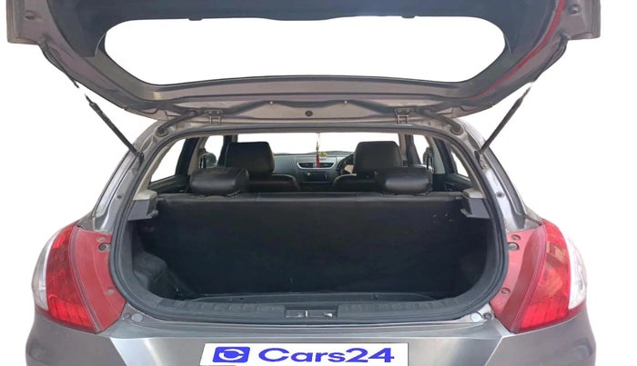 2013 Maruti Swift VXI, Petrol, Manual, 57,940 km, exterior