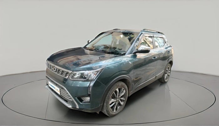 2021 Mahindra XUV300 W8 (O) 1.5 DIESEL AMT, Diesel, Automatic, 53,880 km, exterior