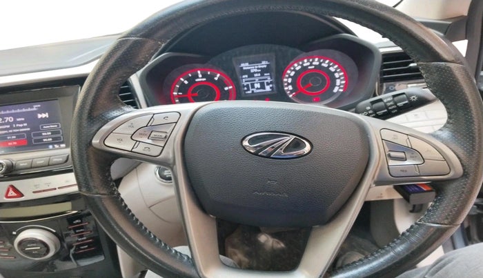 2021 Mahindra XUV300 W8 (O) 1.5 DIESEL AMT, Diesel, Automatic, 53,880 km, interior