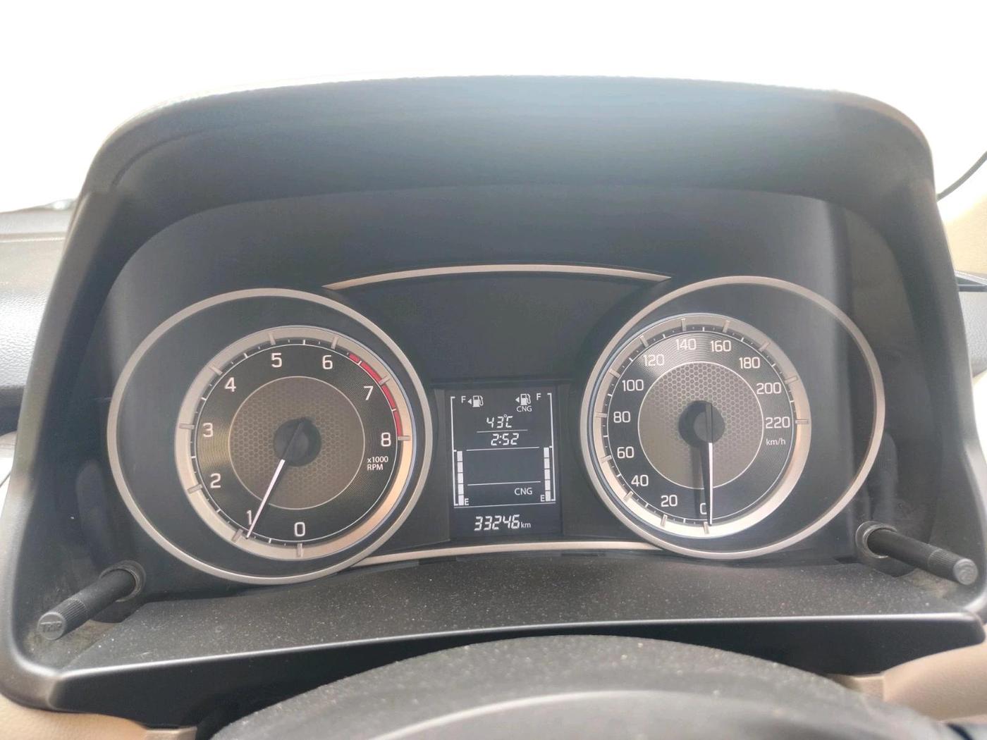 2022 Maruti Dzire ZXI CNG, CNG, Manual, 33,246 km, interior