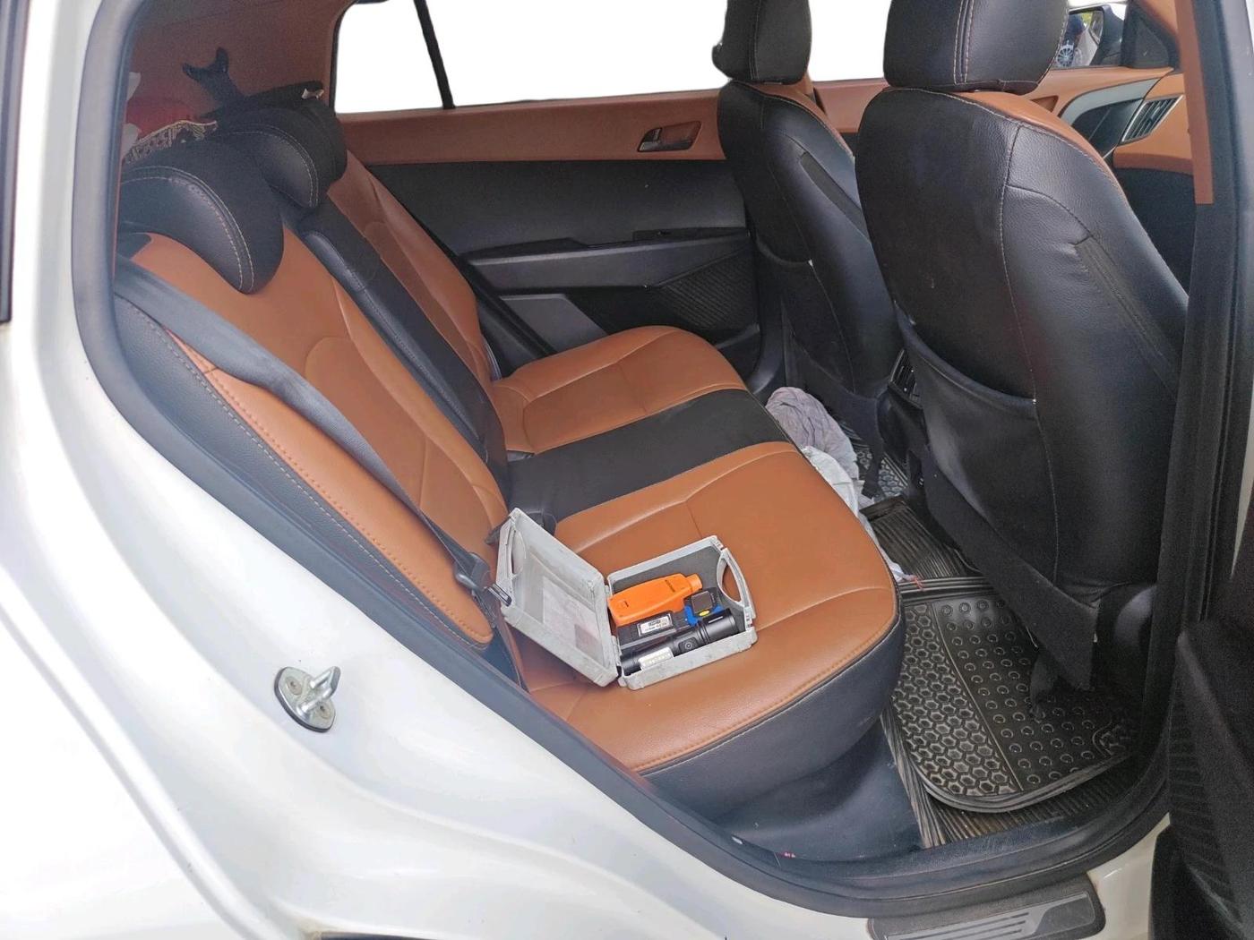 2016 Hyundai Creta SX PLUS AT 1.6 PETROL, CNG, Automatic, 96,827 km, interior