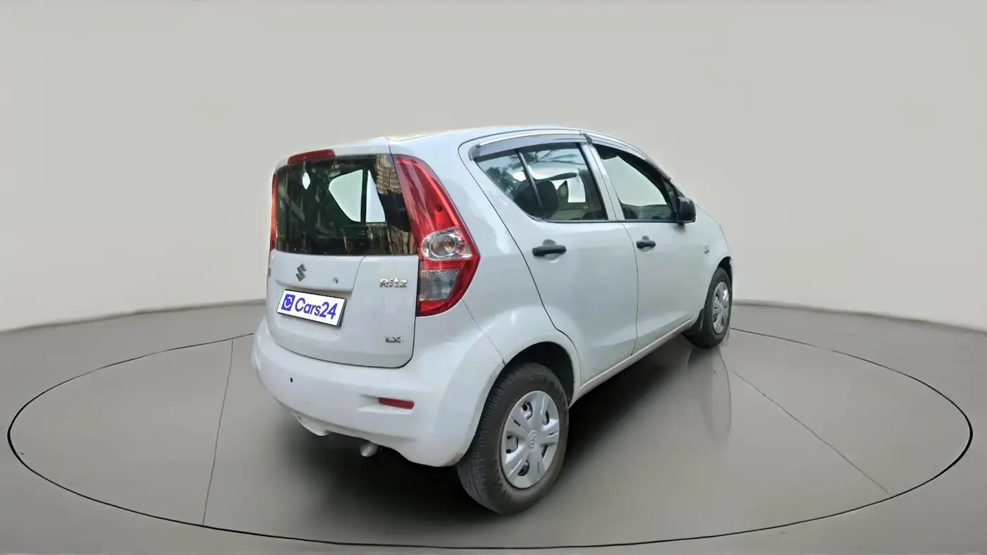 2016 Maruti Ritz LXI, CNG, Manual, 42,543 km, exterior