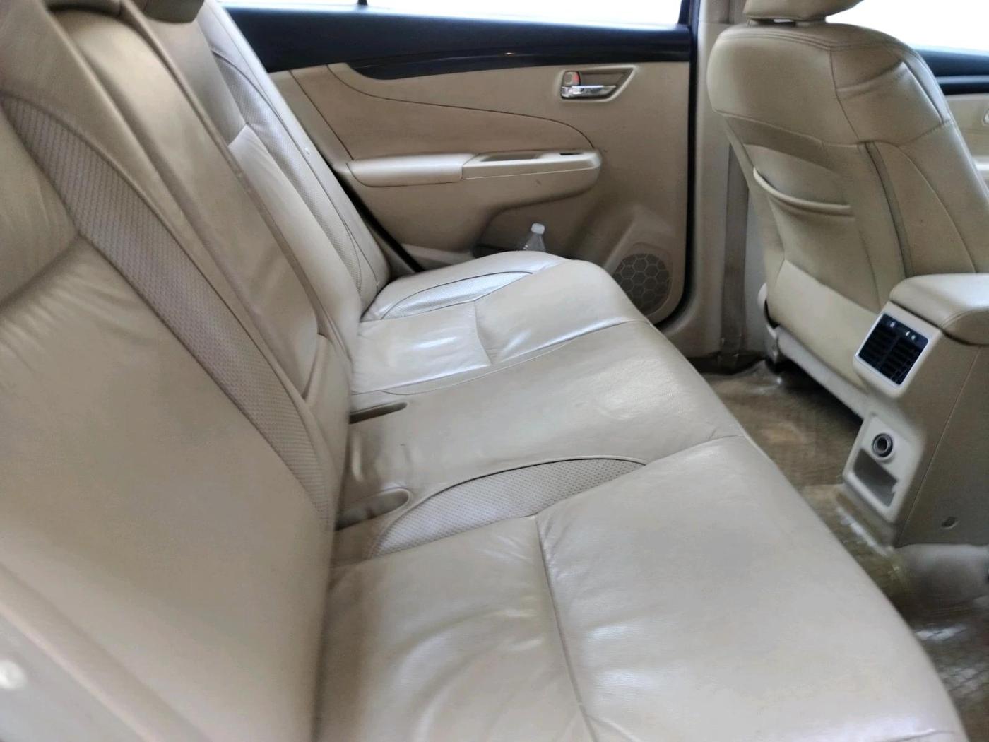 2015 Maruti Ciaz ZXI+, CNG, Manual, 1,06,033 km, interior