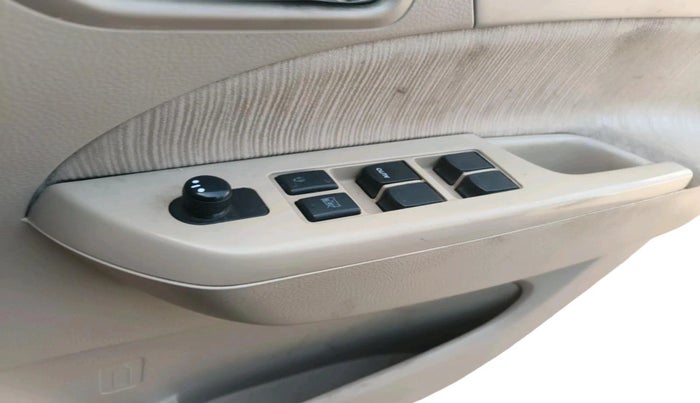 2014 Maruti Ertiga VXI CNG, CNG, Manual, 63,591 km, interior