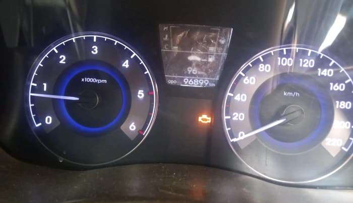 2012 Hyundai Verna FLUIDIC 1.6 CRDI SX, Diesel, Manual, 96,899 km, interior