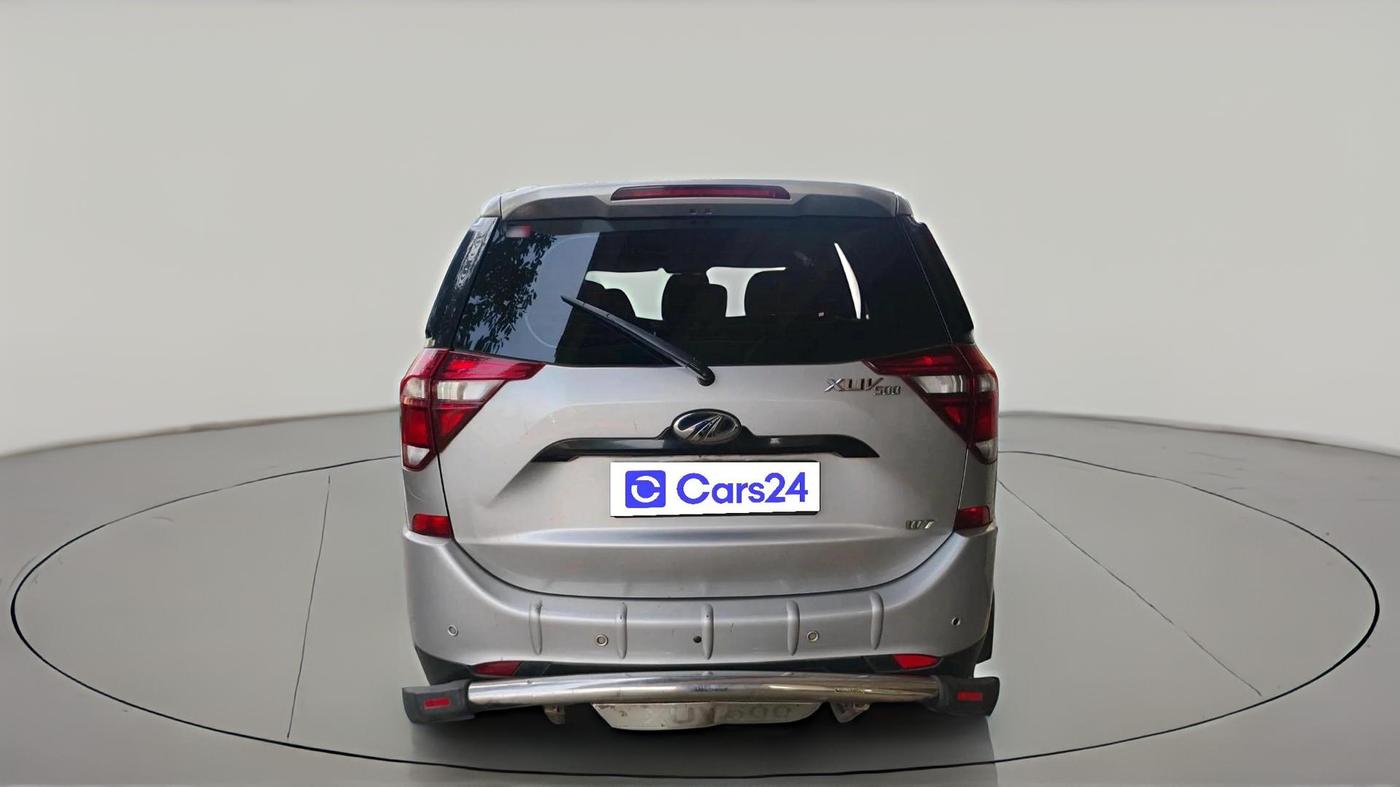 2020 Mahindra XUV500 W7, Diesel, Manual, 66,180 km, exterior