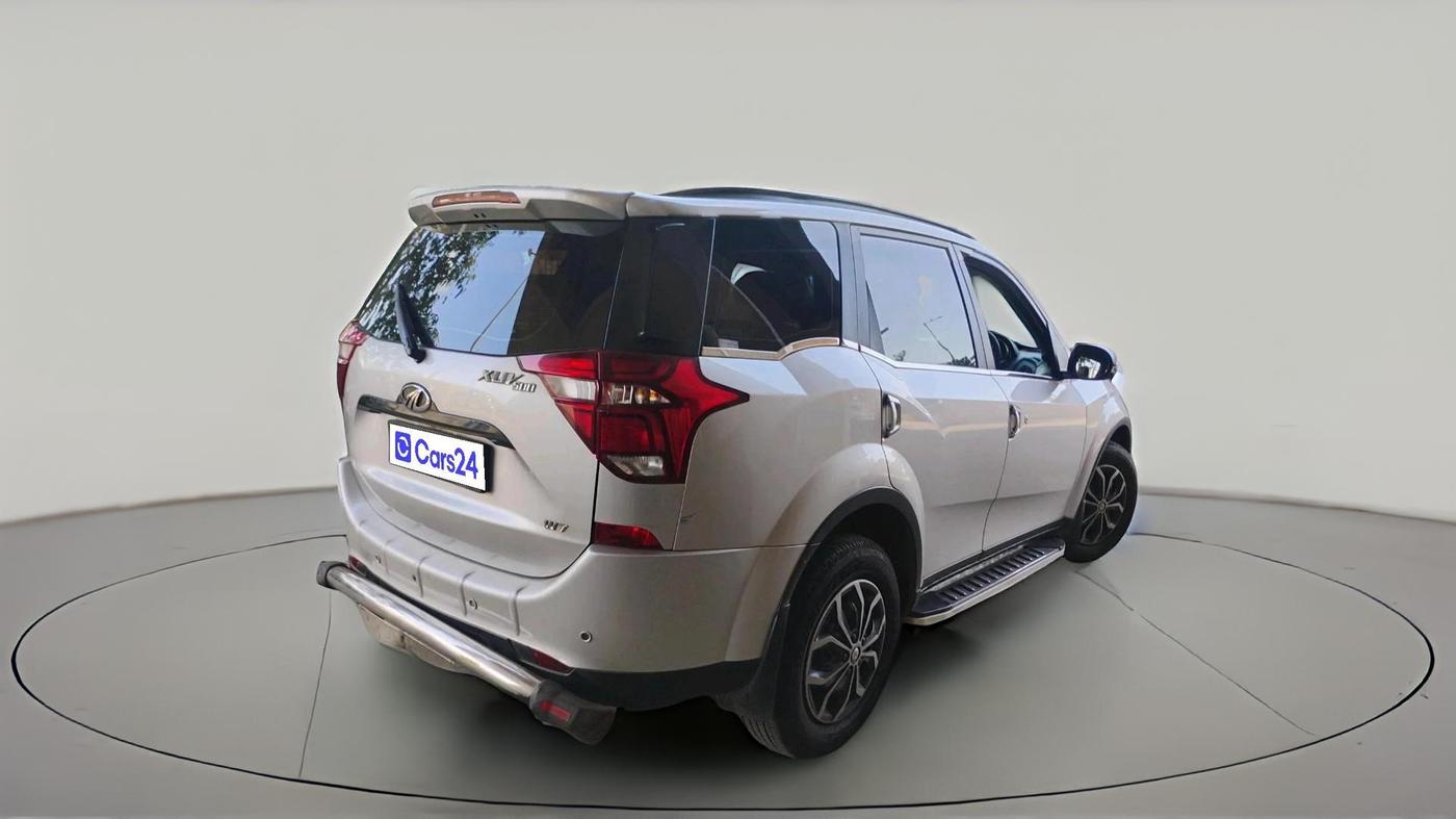2020 Mahindra XUV500 W7, Diesel, Manual, 66,180 km, exterior
