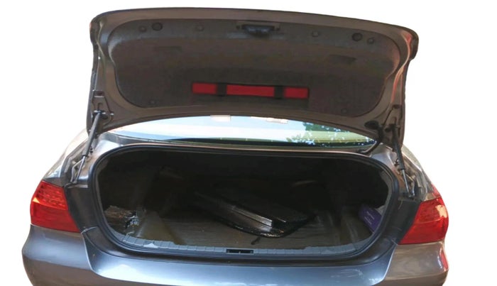 2012 BMW 3 Series 320d, Diesel, Automatic, 53,837 km, exterior