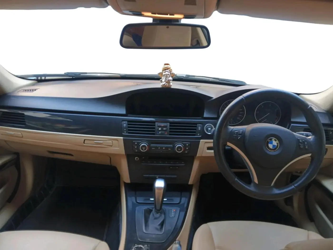 2012 BMW 3 Series 320d, Diesel, Automatic, 53,837 km, interior