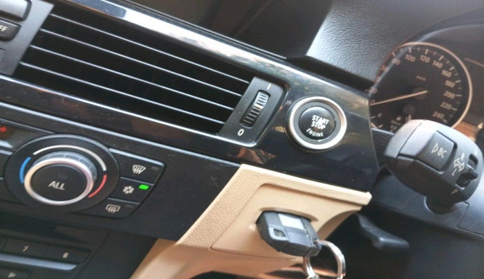 2012 BMW 3 Series 320d, Diesel, Automatic, 53,837 km, interior