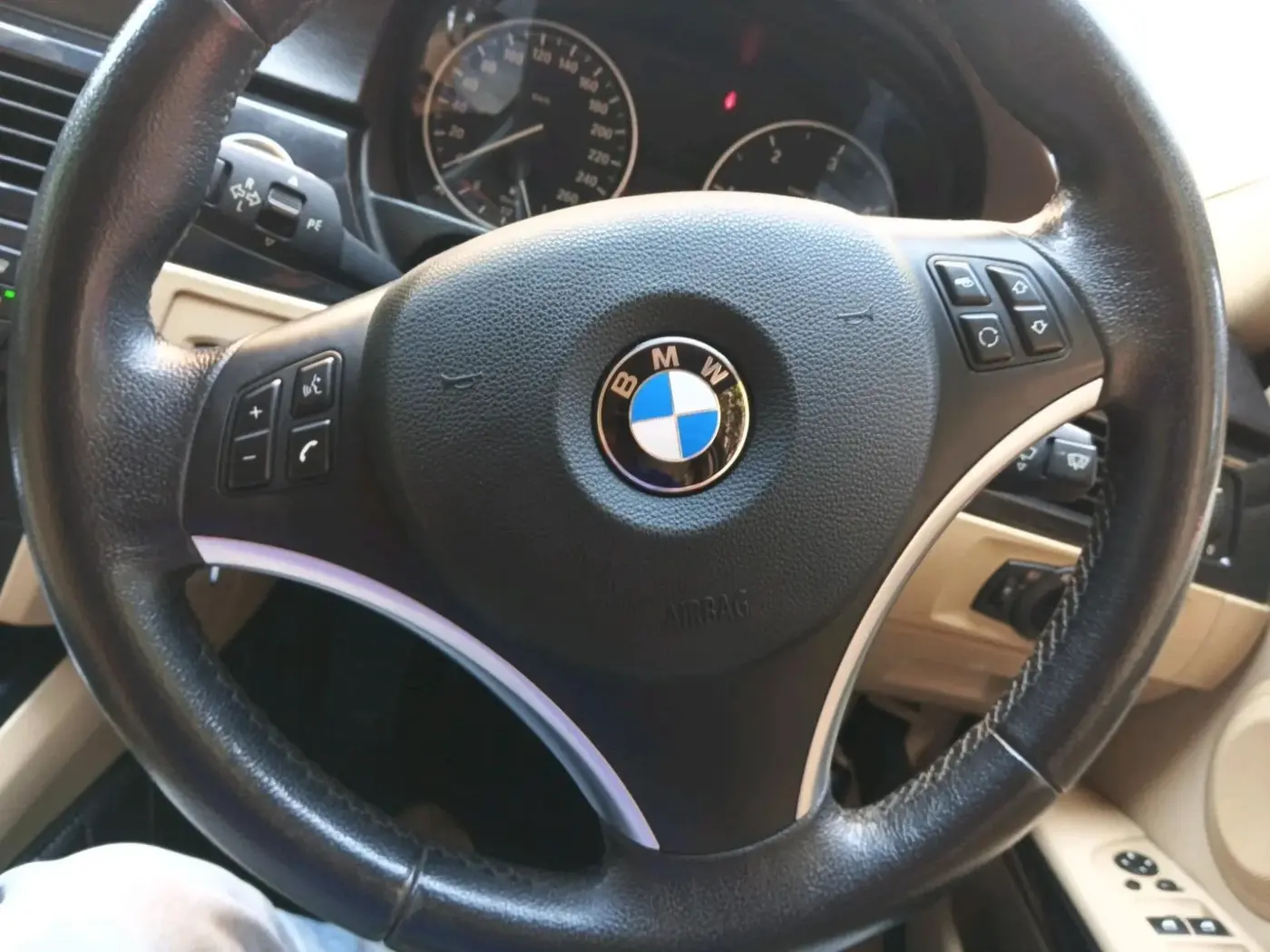 2012 BMW 3 Series 320d, Diesel, Automatic, 53,837 km, interior