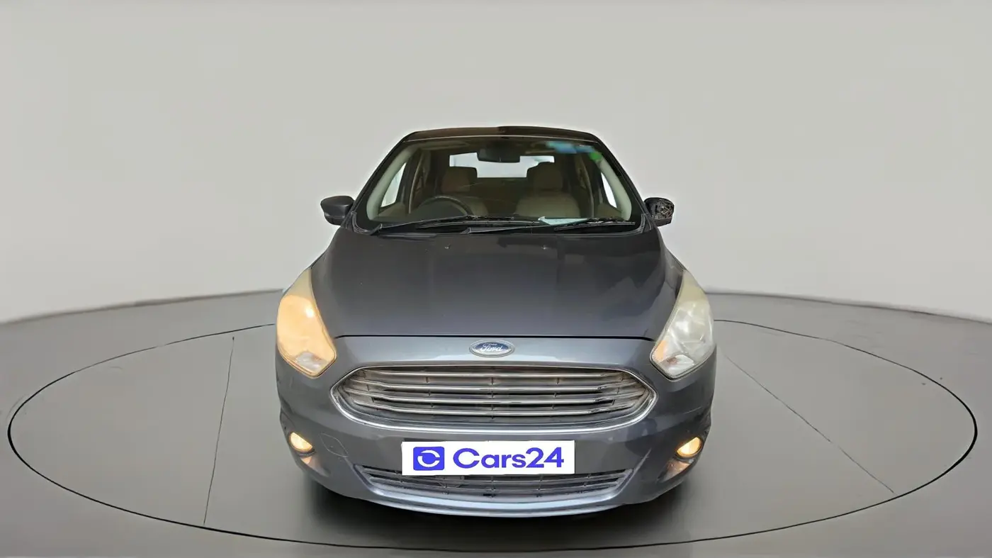 2015 Ford Figo Aspire TITANIUM 1.2 PETROL, Petrol, Manual, 1,11,812 km, exterior