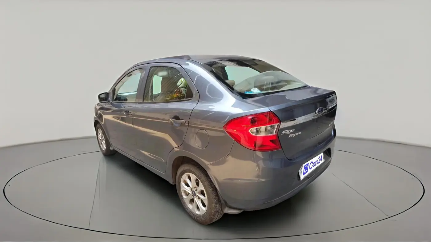 2015 Ford Figo Aspire TITANIUM 1.2 PETROL, Petrol, Manual, 1,11,812 km, exterior