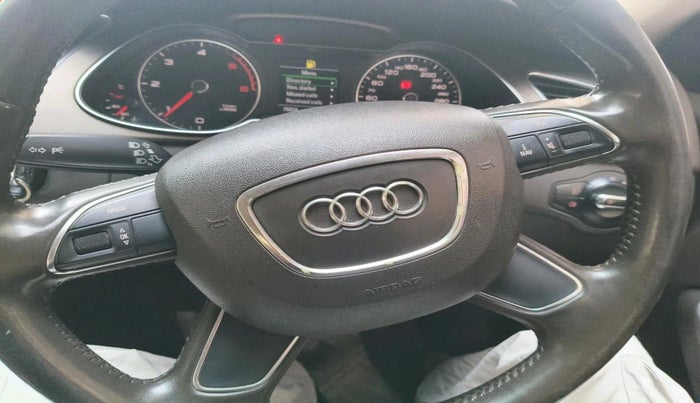 2013 Audi A4 2.0 TDI Multitronic, Diesel, Automatic, 76,834 km, interior