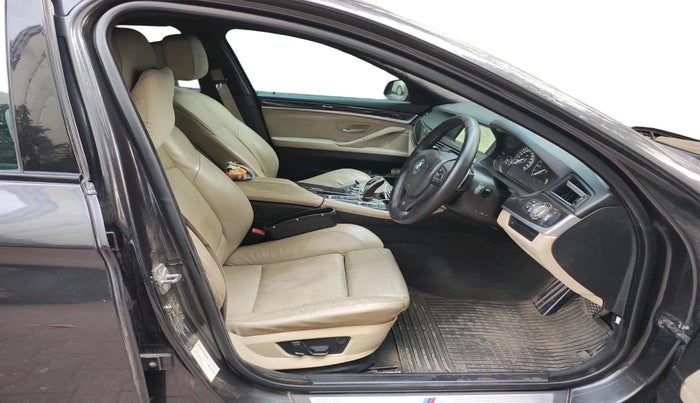 2012 BMW 5 Series 530D 3.0, Diesel, Automatic, 87,502 km, interior
