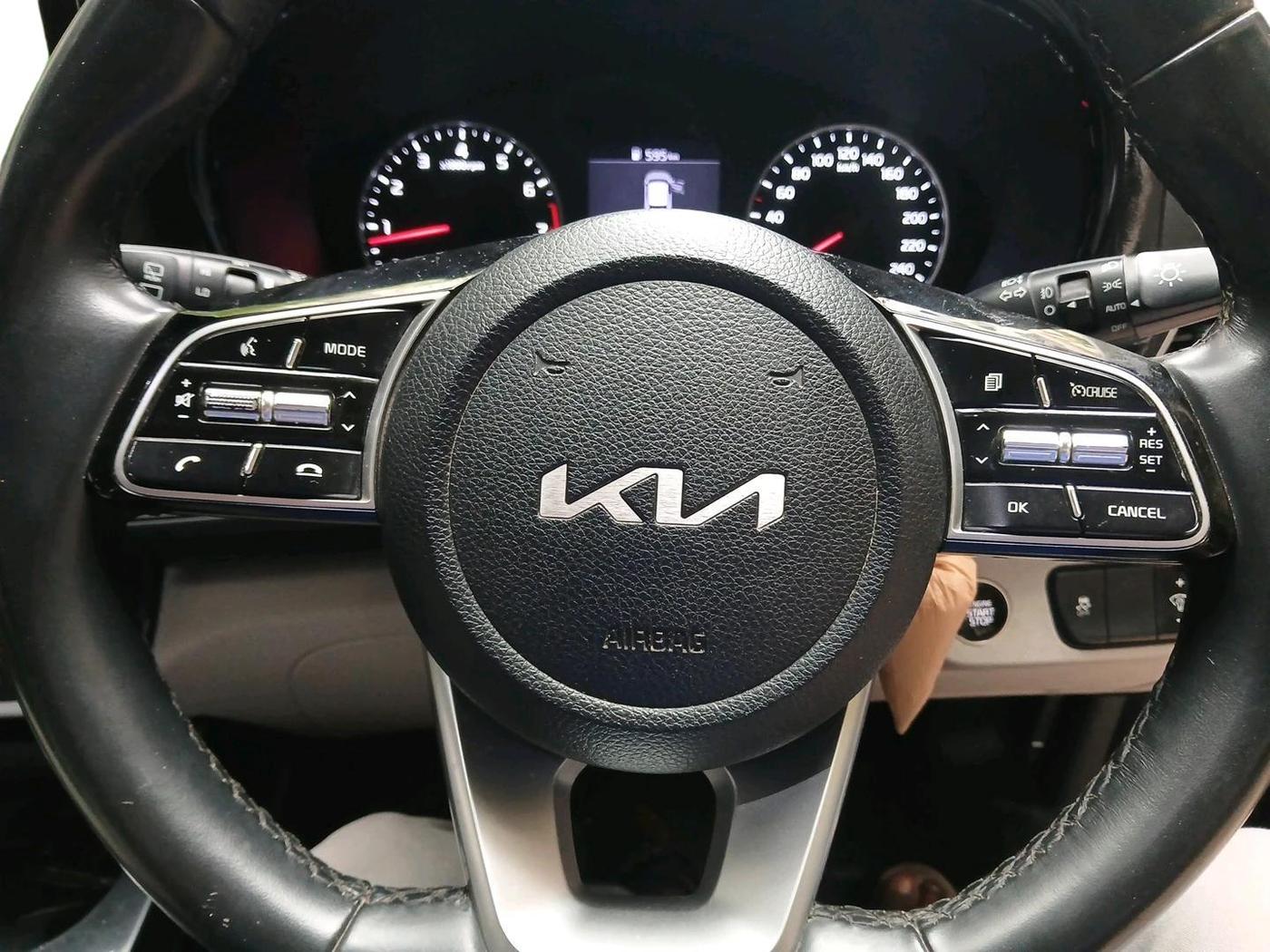 2021 KIA SELTOS HTX IVT 1.5 PETROL, Petrol, Automatic, 41,824 km, interior
