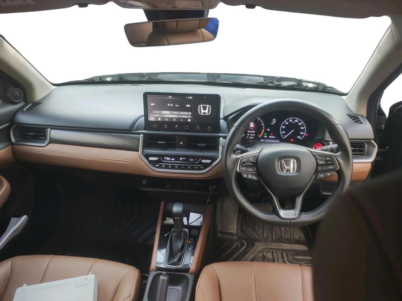 2024 Honda ELEVATE ZX CVT, Petrol, Automatic, 26,524 km, interior