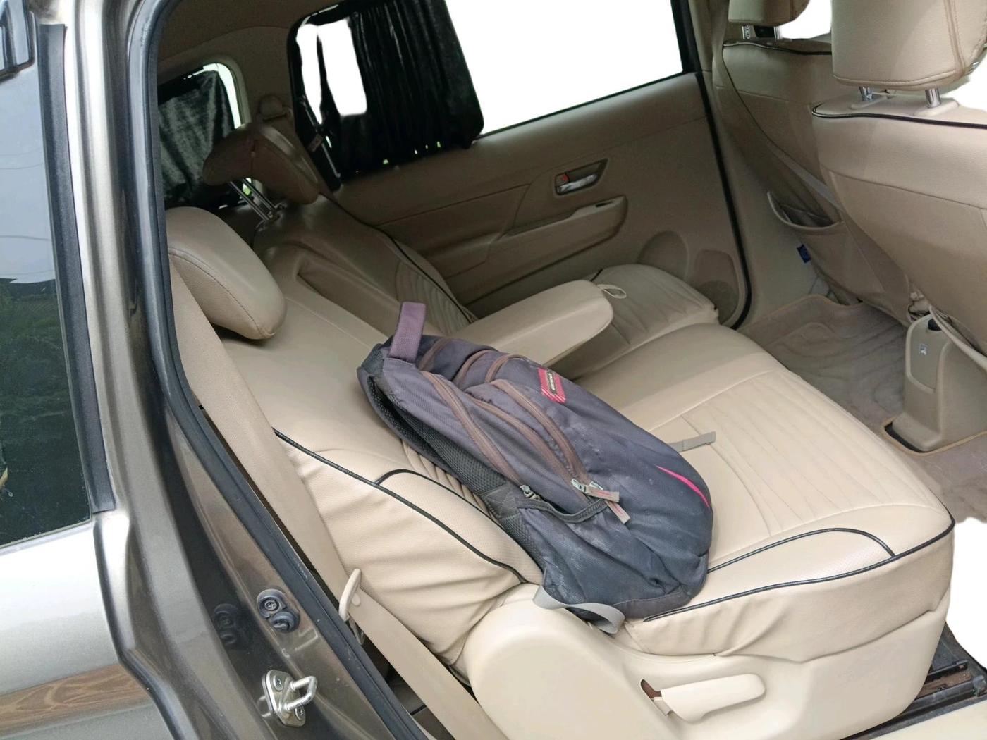 2022 Maruti Ertiga VXI CNG, CNG, Manual, 1,01,990 km, interior