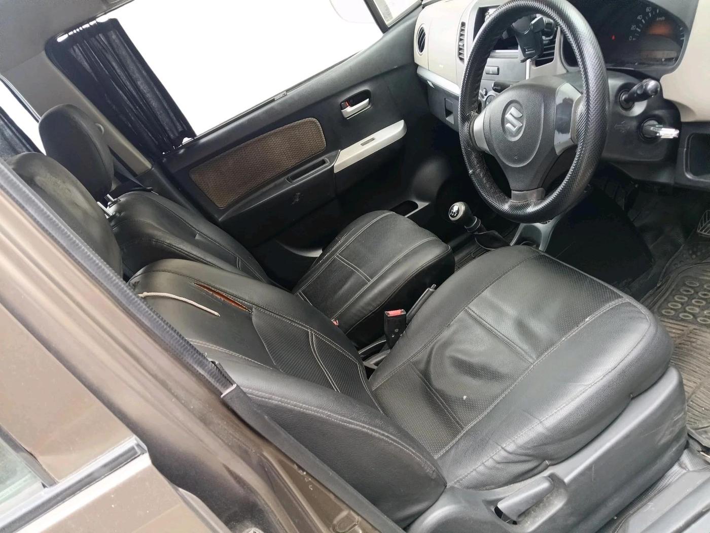 2013 Maruti Wagon R 1.0 LXI CNG, CNG, Manual, 91,607 km, interior