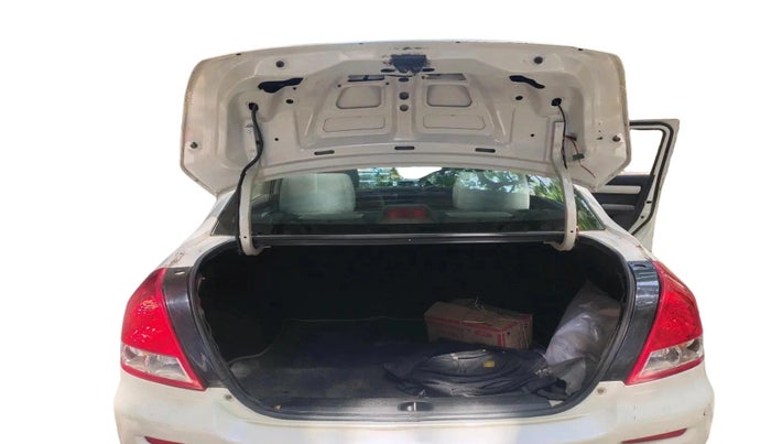 2011 Maruti Swift Dzire VXI, Petrol, Manual, 66,951 km, exterior