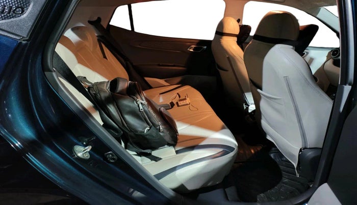 2021 Hyundai GRAND I10 NIOS SPORTZ AMT 1.2 KAPPA VTVT, Petrol, Automatic, 11,855 km, interior