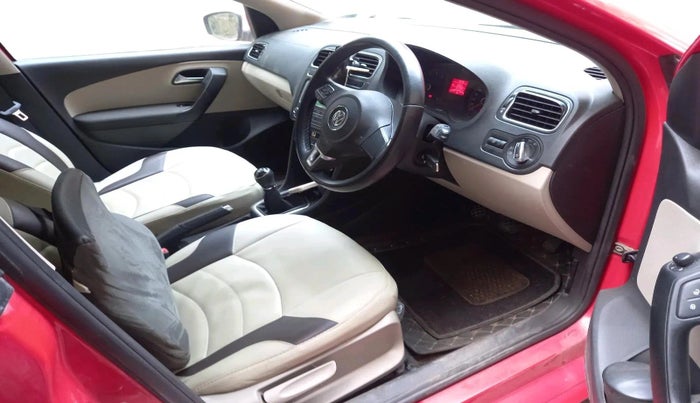 2014 Volkswagen Polo HIGHLINE1.2L, Petrol, Manual, 34,799 km, interior