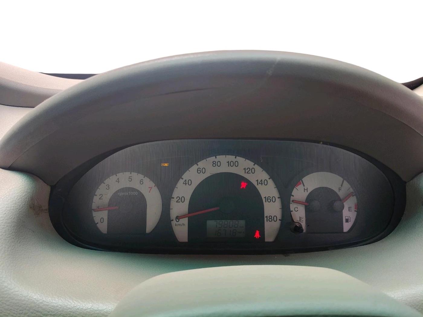 2015 Mahindra Quanto C8, Diesel, Manual, 79,808 km, interior