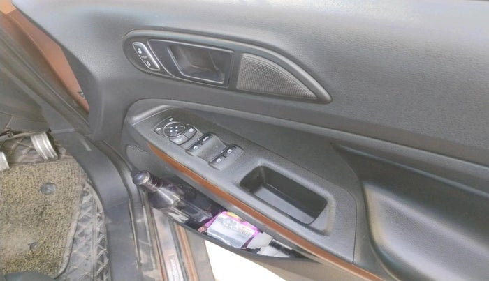 2020 Ford Ecosport TITANIUM 1.5L SPORTS(SUNROOF) DIESEL, Diesel, Manual, 1,26,115 km, interior