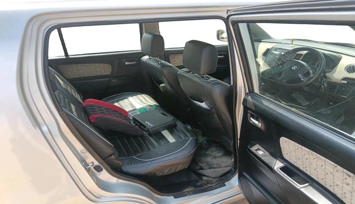 2017 Maruti Wagon R 1.0 VXI + (O) AMT, Petrol, Automatic, 1,21,439 km, interior