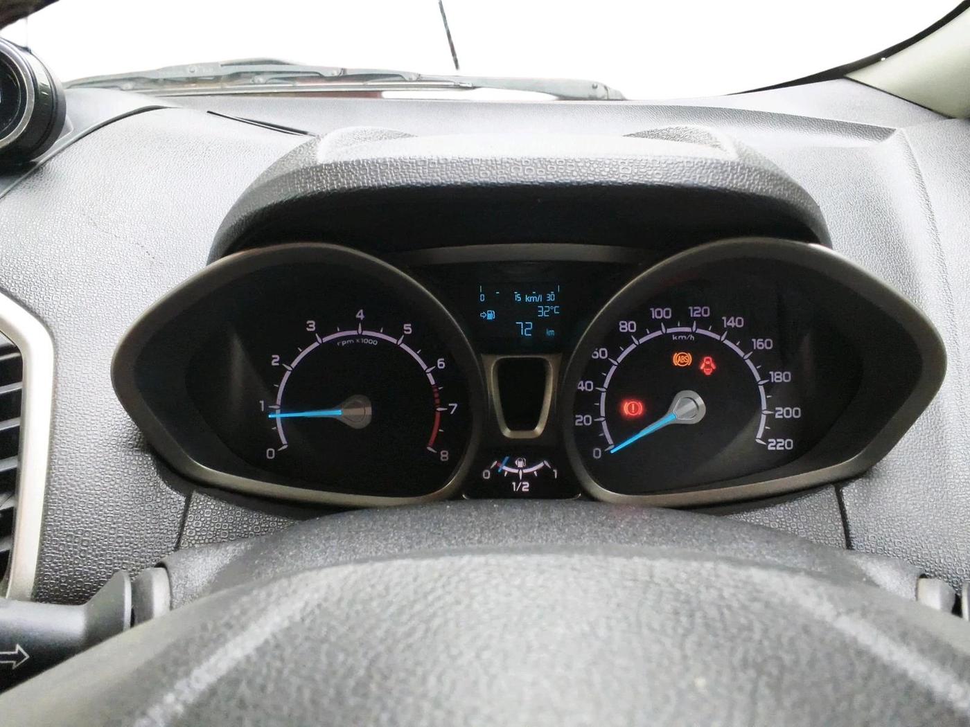 2014 Ford Ecosport TITANIUM 1.5L PETROL, CNG, Manual, 75,635 km, interior