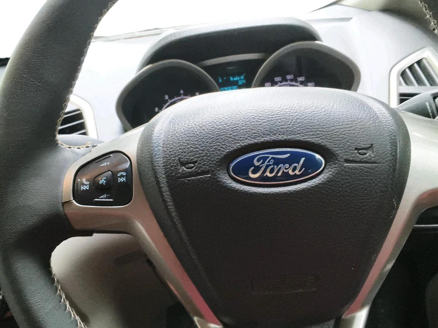2014 Ford Ecosport TITANIUM 1.5L PETROL, CNG, Manual, 75,635 km, interior