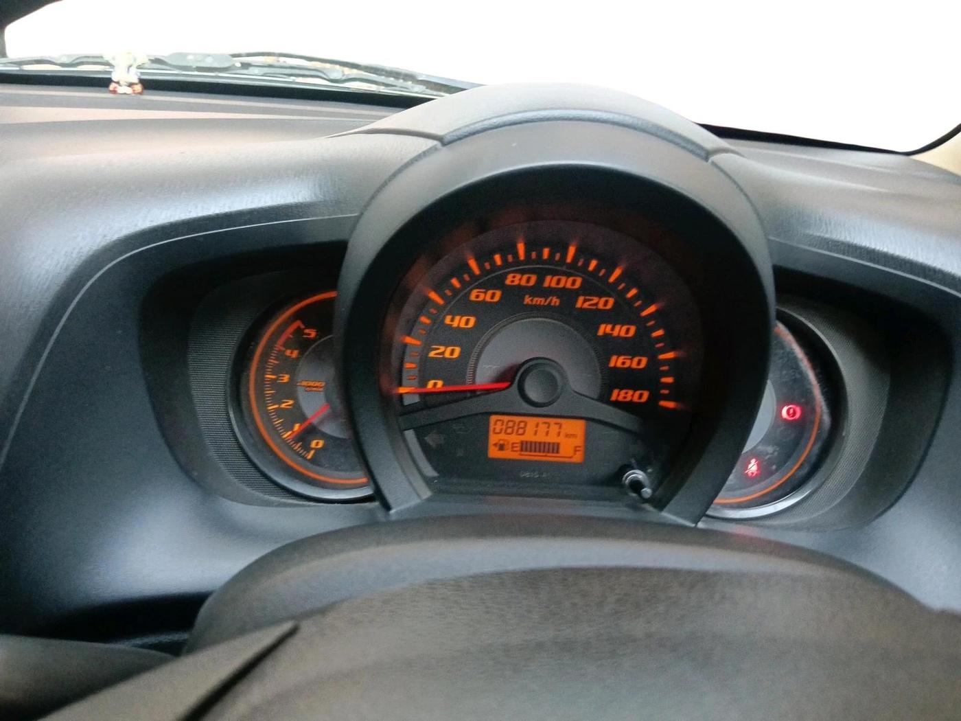 2015 Honda Amaze 1.5L I-DTEC SX, Diesel, Manual, 88,177 km, interior
