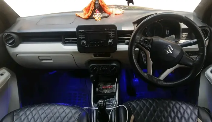 2018 Maruti IGNIS DELTA 1.2, Petrol, Manual, 33,000 km, interior