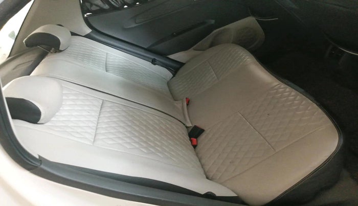 2022 Hyundai AURA SX 1.2 CNG, CNG, Manual, 20,950 km, interior