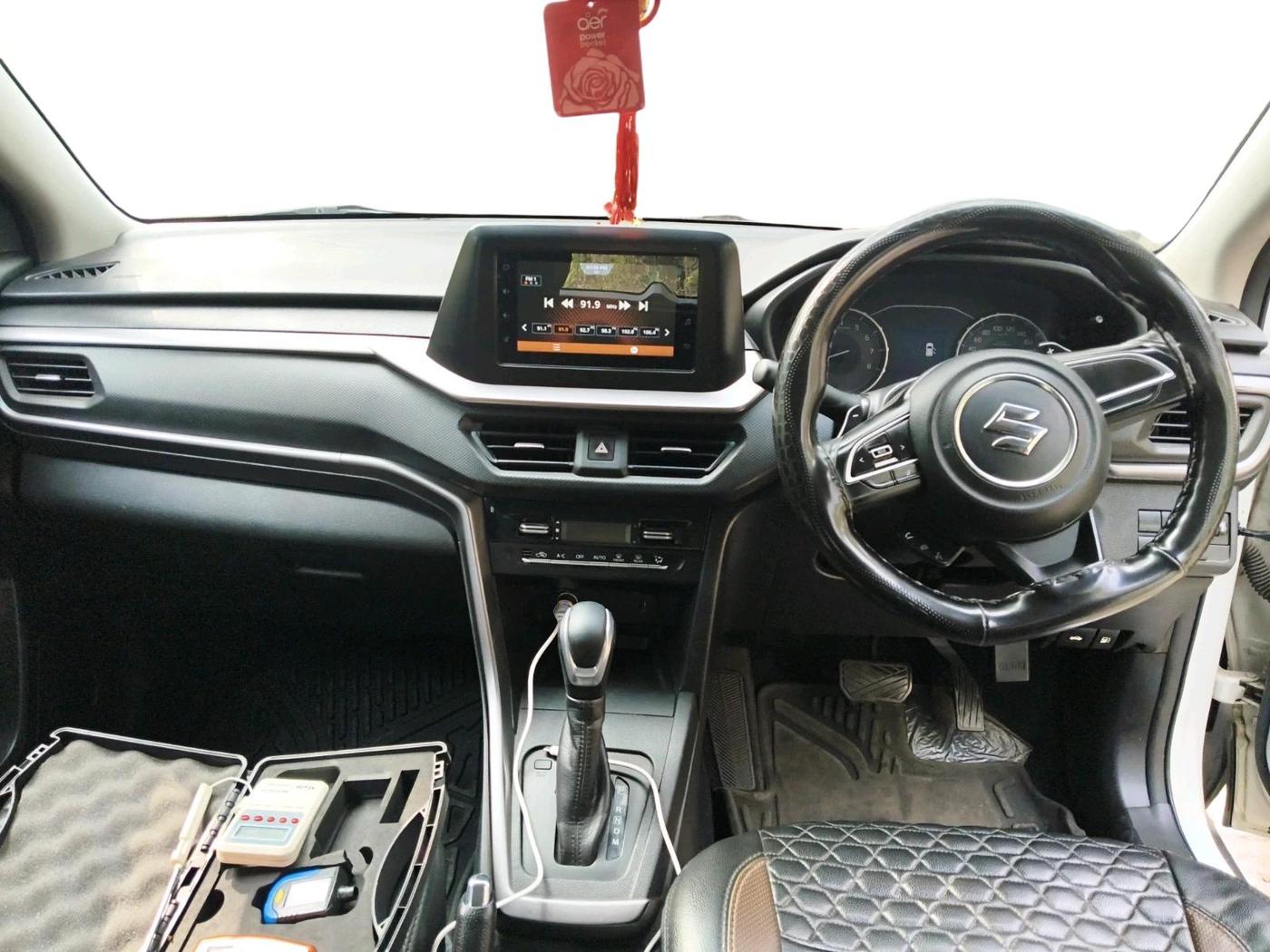 2023 Maruti BREZZA VXI AT SMART HYBRID, Petrol, Automatic, 66,704 km, interior