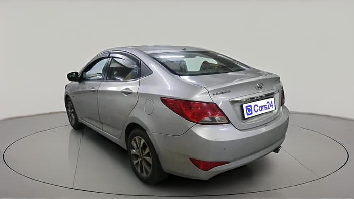 2013 Hyundai Verna FLUIDIC 1.6 VTVT SX, CNG, Manual, 1,02,695 km, exterior