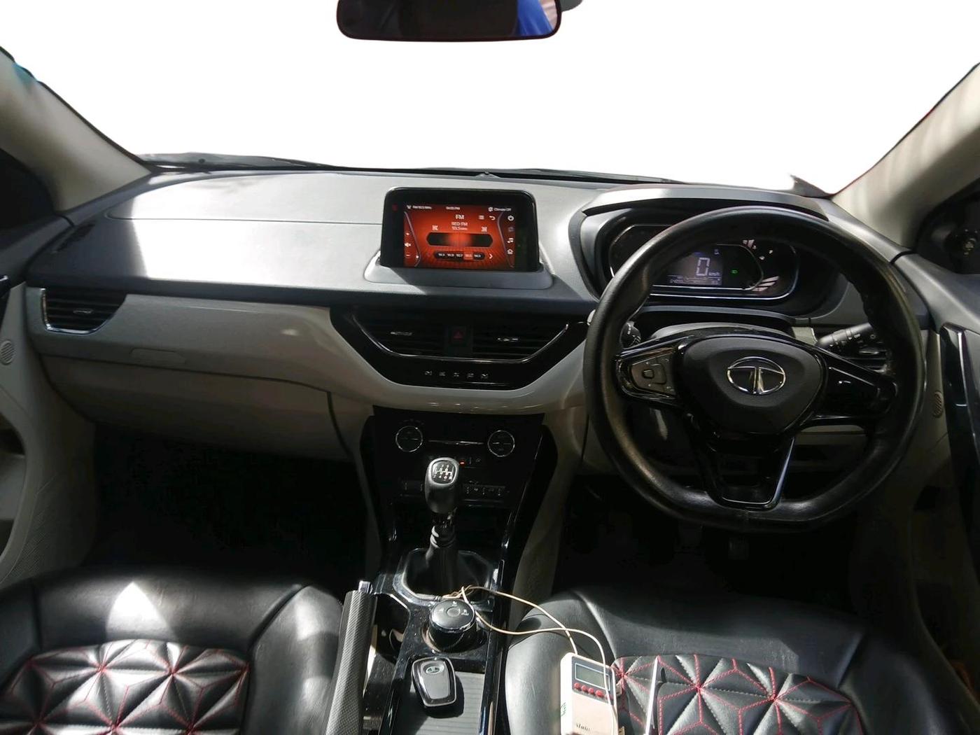 2022 Tata NEXON XZ PLUS PETROL, Petrol, Manual, 64,898 km, interior