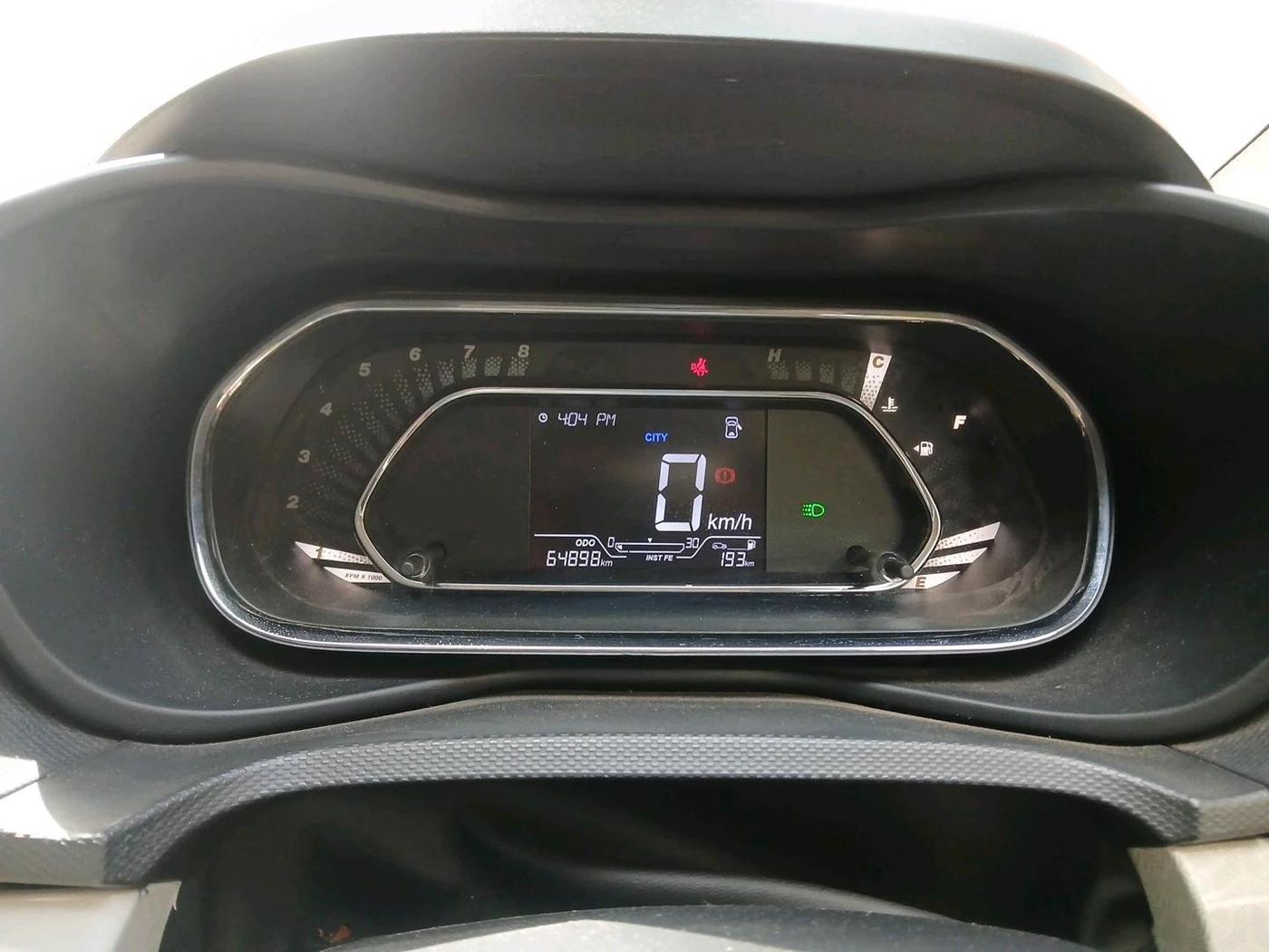 2022 Tata NEXON XZ PLUS PETROL, Petrol, Manual, 64,898 km, interior