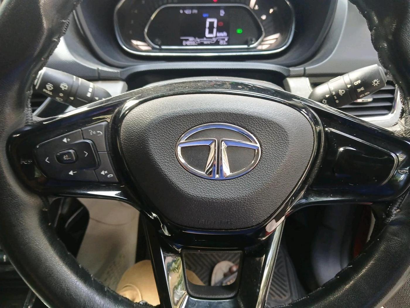 2022 Tata NEXON XZ PLUS PETROL, Petrol, Manual, 64,898 km, interior
