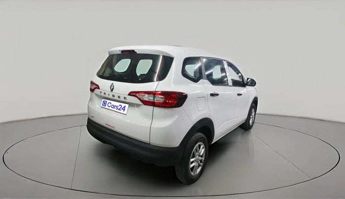 2024 Renault TRIBER RXL MT, Petrol, Manual, 19,327 km, exterior