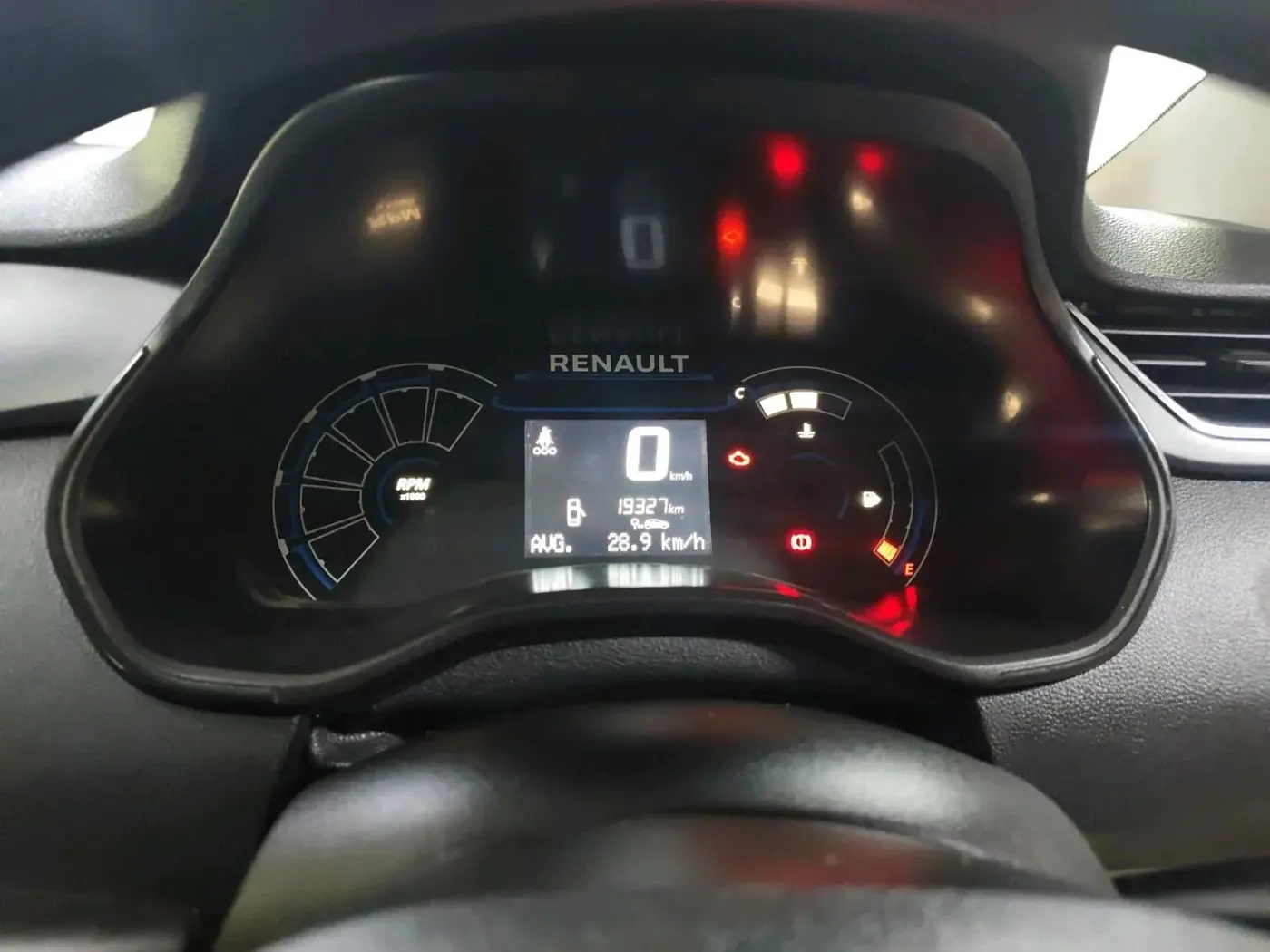 2024 Renault TRIBER RXL MT, Petrol, Manual, 19,327 km, interior