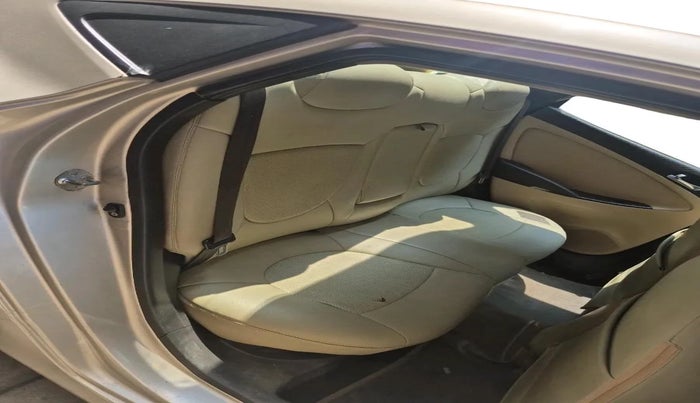 2012 Hyundai Verna FLUIDIC 1.6 VTVT EX, Petrol, Manual, 74,916 km, interior